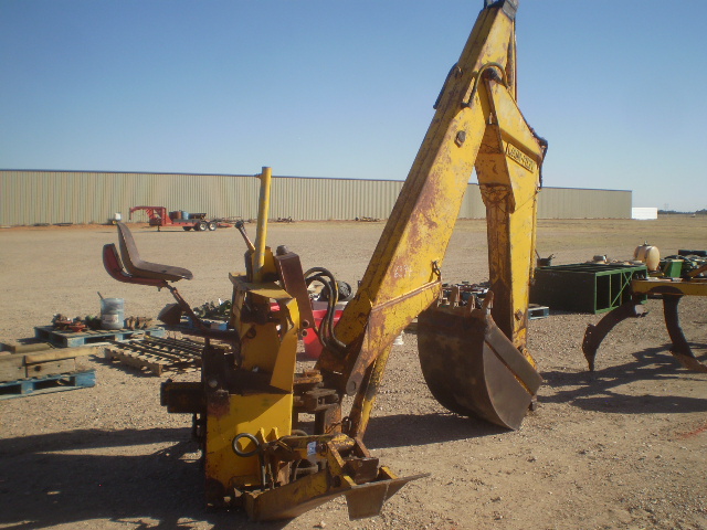 Wain Roy 3pt. backhoe attach.